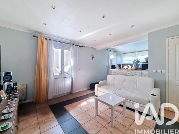 Maison à vendre 6 pièces 157,6 m² Nîmes