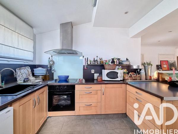 Maison à vendre 6 pièces 157,6 m² Nîmes