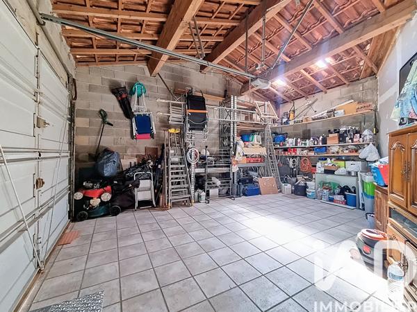 Maison à vendre 6 pièces 157,6 m² Nîmes