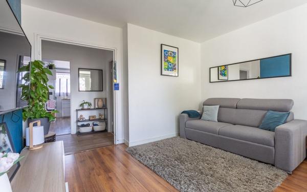 Appartement à vendre    4 pièces • 69,74 m2 Crosne