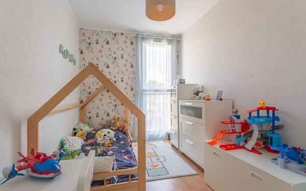 Appartement à vendre    4 pièces • 69,74 m2 Crosne