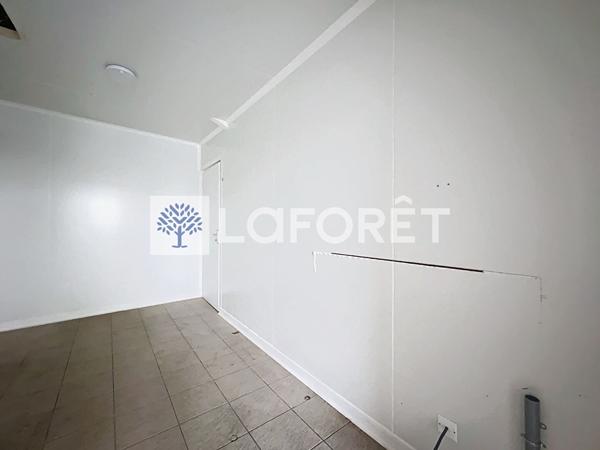 Location local commercial près de THOUARS - 780 €/mois
