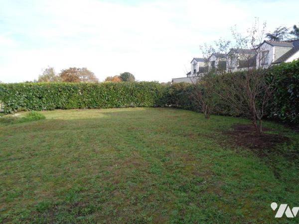 Traditionnelle lumineuse 142 m² hab, 4 chbres, au calme à 5 min des transports en commun.