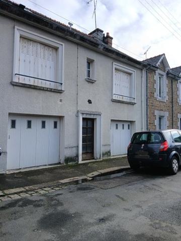 Maison à vendre à Fougères en Ille-et-Vilaine (35300), ref : VTEMAR
