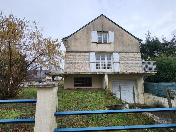 Saint Hilaire Saint Florent (49400) - Maison familiale 6 chambres et jardin clos