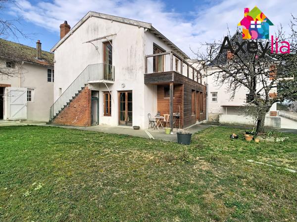 Saint-Alban-les-Eaux (42370) A VENDRE - ST ALBAN LES EAUX - ENSEMBLE IMMOBILIER AVEC MAISONS ET APPARTEMENTS SUR 6621M² DE TERRAIN