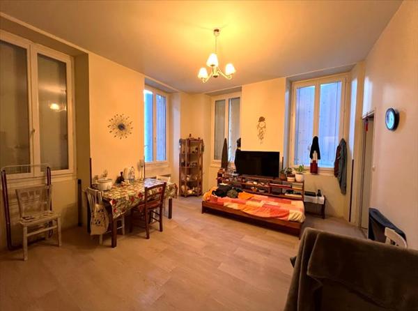 Immeuble à vendre |  Pauillac |  265 m²