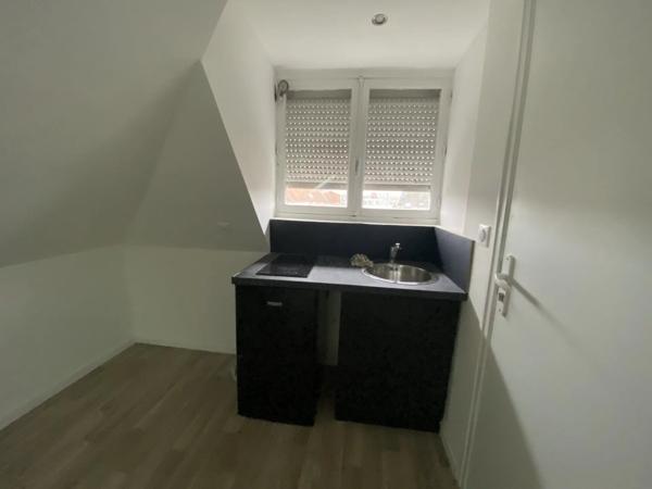 Location                                                      Appartement
                        
                     1 pièces                      14 m2                     à Saint-Quentin