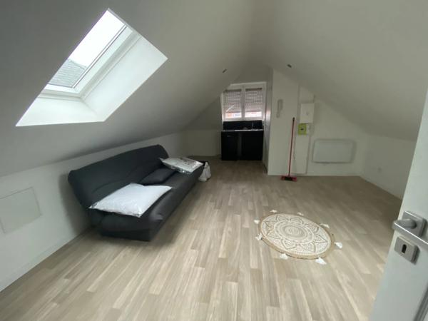 Location                                                      Appartement
                        
                     1 pièces                      14 m2                     à Saint-Quentin