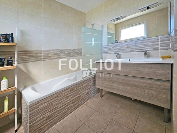 A VENDRE - Superbe appartement 4 pièces avec terrasse de 83 m² - Mondeville limite Caen