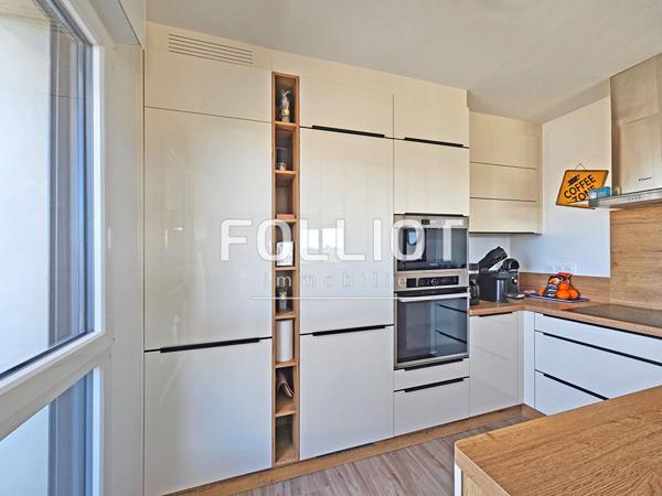 A VENDRE - Superbe appartement 4 pièces avec terrasse de 83 m² - Mondeville limite Caen