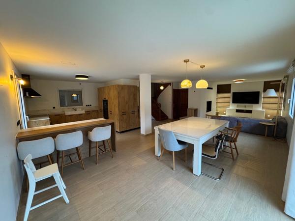 Maison Sillingy 6 pièce(s) 147 m2