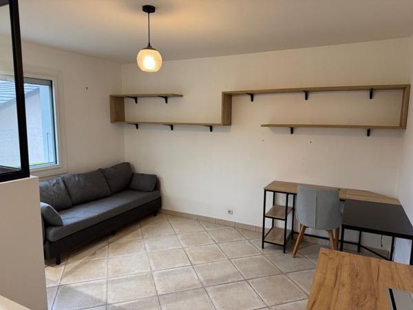 Maison Sillingy 6 pièce(s) 147 m2