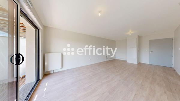 Appartement
         2 pièces
        - 50 m² Exclusivité 150 000 € *