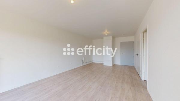Appartement
         2 pièces
        - 50 m² Exclusivité 150 000 € *
