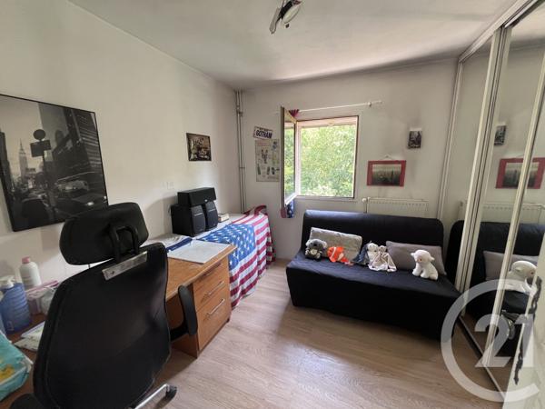 Maison à vendre  5 pièces - 128 m2 CHATEAUNEUF GRASSE - 06