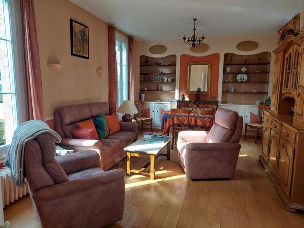 Maison  6 pièce(s) 130 m2