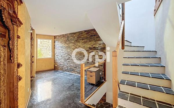 Maison à vendre    7 pièces •  Ludesse