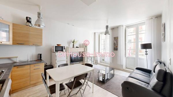 Immeuble à vendre 6 pièces de 493 m²