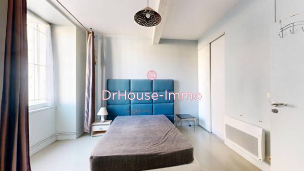 Immeuble à vendre 6 pièces de 493 m²