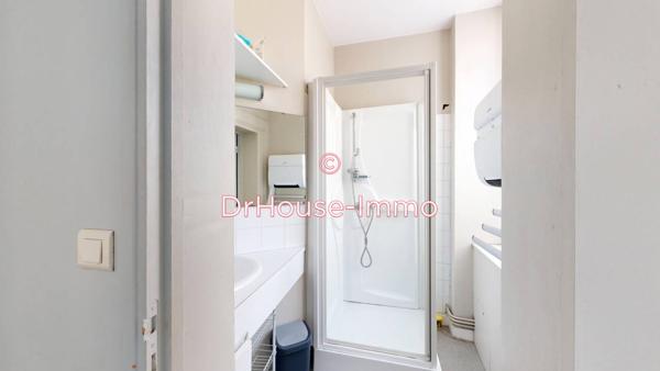 Immeuble à vendre 6 pièces de 493 m²