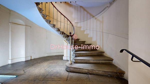 Immeuble à vendre 6 pièces de 493 m²