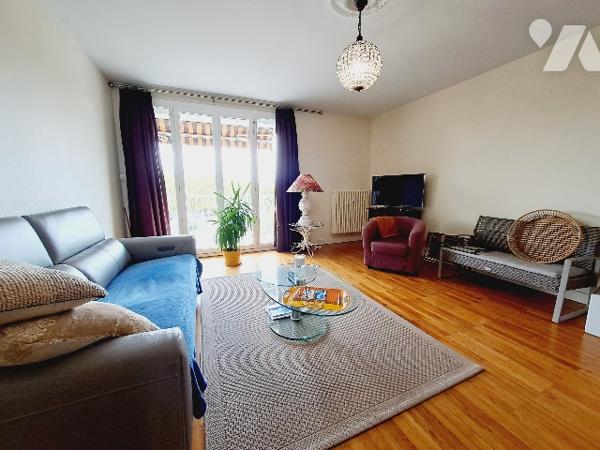 Montélimar,  quartier "LES ALEXIS", appartement de 88m² habitable, 2 chambres.