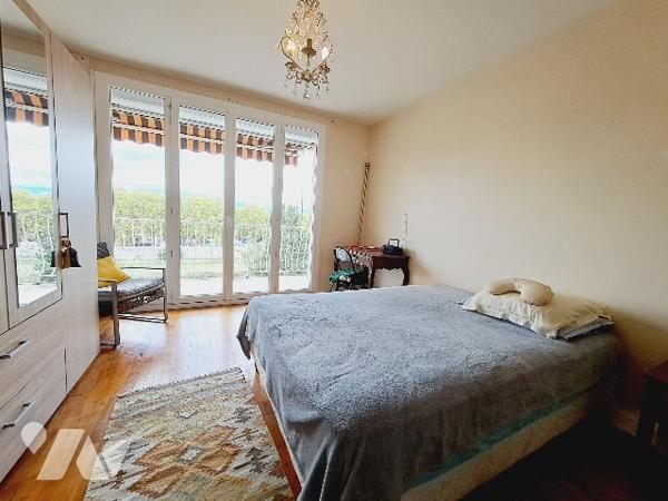 Montélimar,  quartier "LES ALEXIS", appartement de 88m² habitable, 2 chambres.