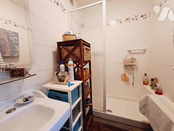 Montélimar,  quartier "LES ALEXIS", appartement de 88m² habitable, 2 chambres.