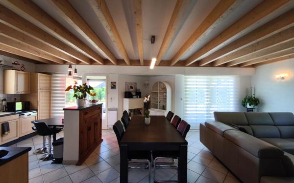 Maison à vendre    5 pièces • 129,37 m2 Albens