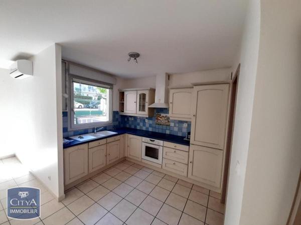 Appartement à louer 3 pièces 77.28m²