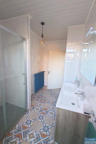 MAISON 270 M2 AVEC APPARTEMENT 91 M2 ET LOCAL PROFESSIONNEL 179 M2