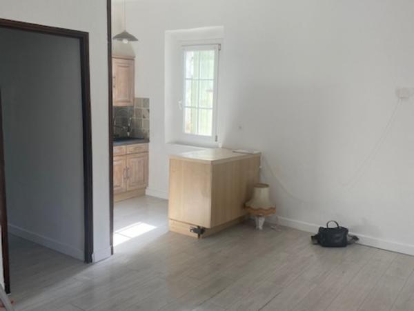 Location Appartement 2 pièces Gréasque (13850) - proche CENTRE VILLE