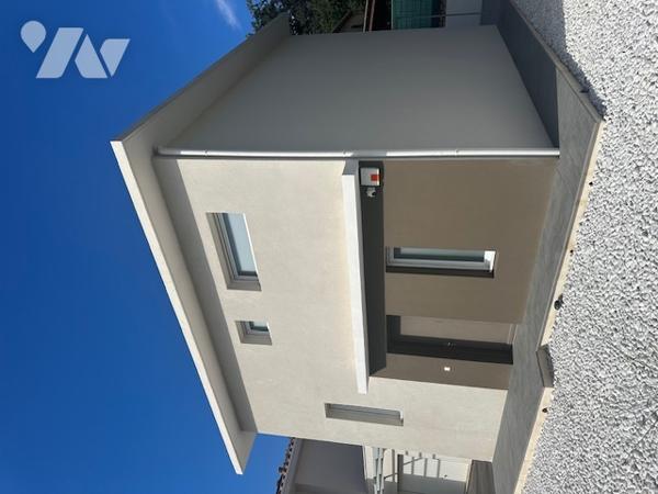 La Garde -  VENTE nue-propriété charmante maison 4 pièces d’environ 150 m²,.