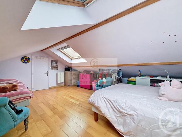 Maison à vendre  4 pièces - 94,14 m2 ORMESSON SUR MARNE - 94