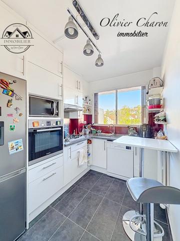 Vaucresson (92420) Appartement 4P 81m2 3ch terrasses cave parking ascenseur Vaucresson