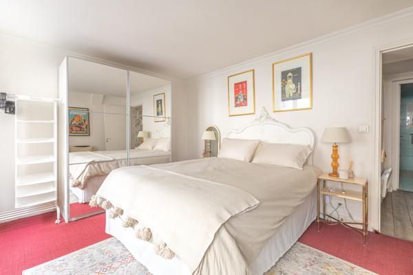 Paris 3e – Rambuteau / Sainte-Avoie – 59 m² à rénover avec ascenseur – Fort potentiel au cœur du Marais