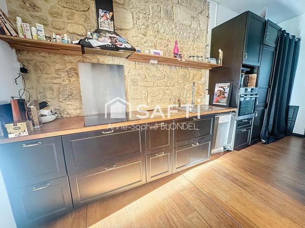 BORDEAUX Appartement de charme, 1 chambre et cave