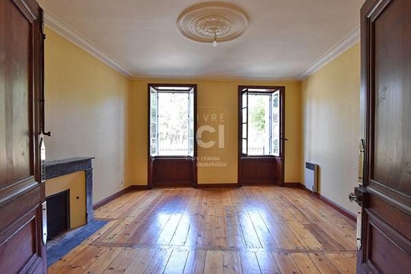 PAIMBOEUF - CHARME ET VOLUME