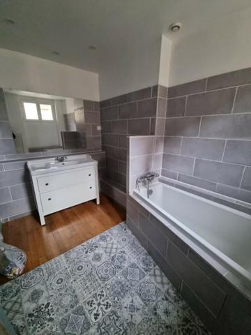 Maison de Ville  3 chambres et grand séjour