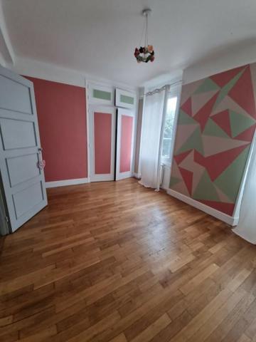 Maison de Ville  3 chambres et grand séjour