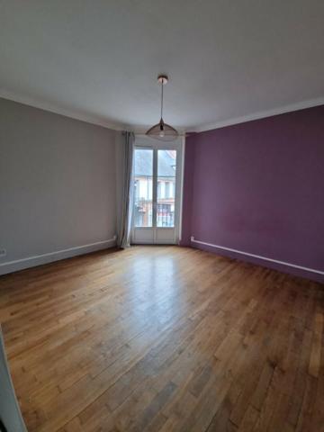 Maison de Ville  3 chambres et grand séjour