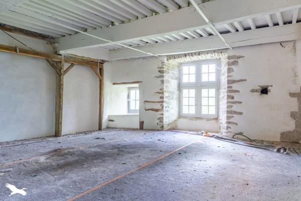 Maison à vendre 276 120 € Uzerche 7 p 220 m² DPE