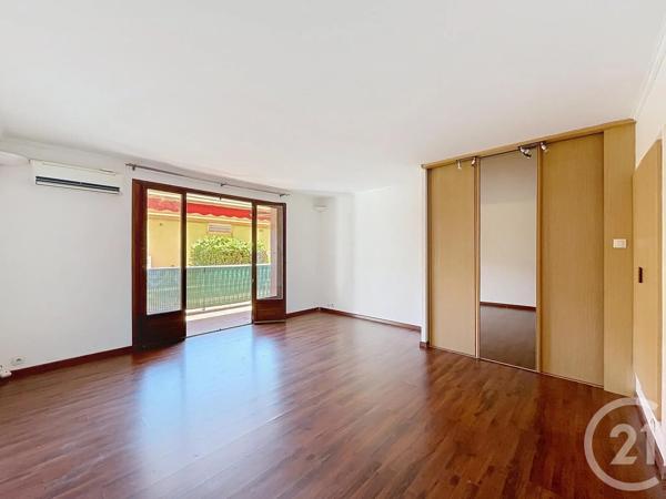 Appartement Studio à vendre  1 pièce - 37,41 m 2   CAVALAIRE SUR MER  - 83