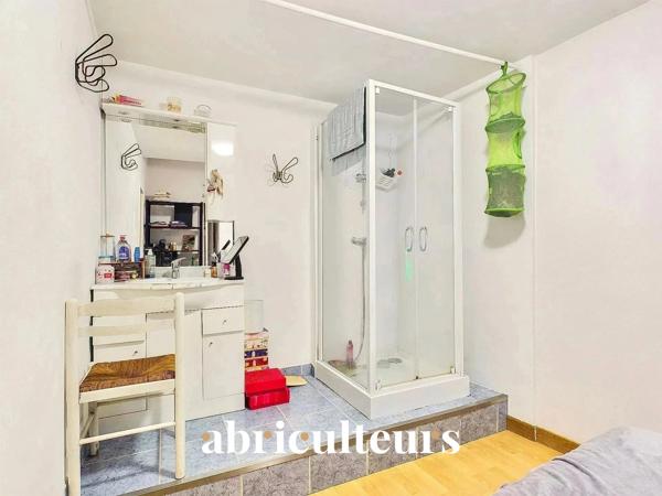 Appartement lumineux de 27 m² à rénover– Investissement idéal en vente à Lyon 1 (69001)