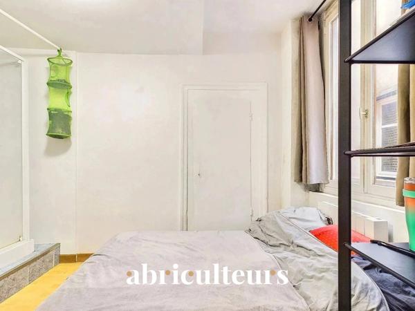 Appartement lumineux de 27 m² à rénover– Investissement idéal en vente à Lyon 1 (69001)