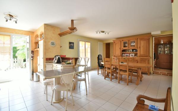 Maison à vendre    4 pièces •  Meximieux