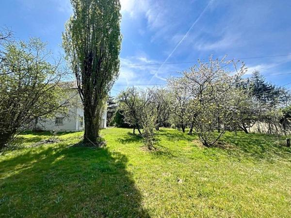 TREILLIERES - CADRE EXCEPTIONNEL - ECRIN DE VERDURE