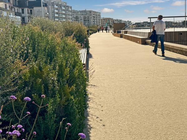 PORNICHET MARCHE PLAGE - Maison à vendre 3 CHAMBRES - JARDIN CLOS - PARKINGS - TOUT A PIED