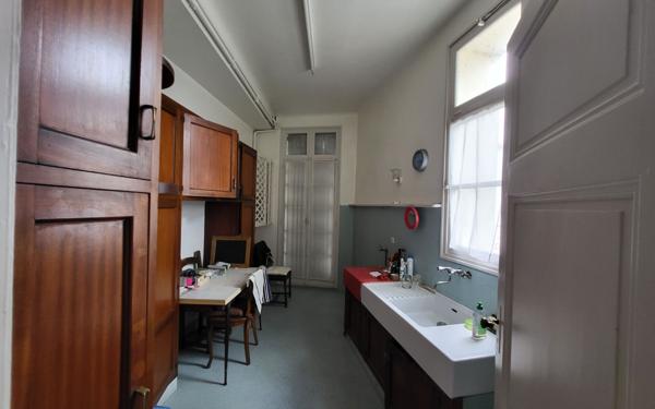 Appartement à vendre    4 pièces • 140,10 m2 Agen